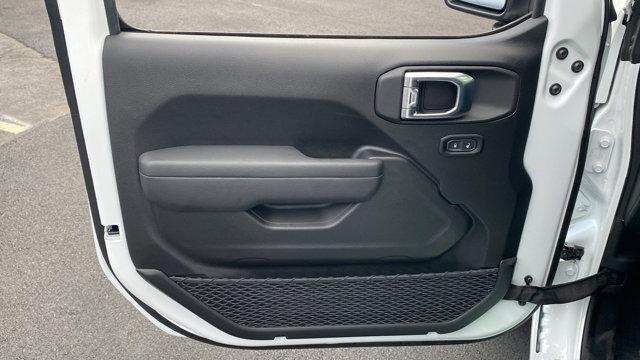 new 2026 Jeep Wrangler car, priced at $41,355