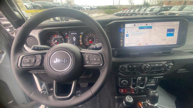 new 2025 Jeep Wrangler car, priced at $59,570