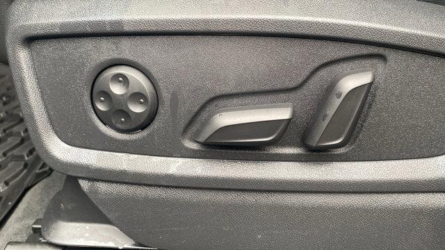 used 2022 Audi SQ5 car, priced at $35,877