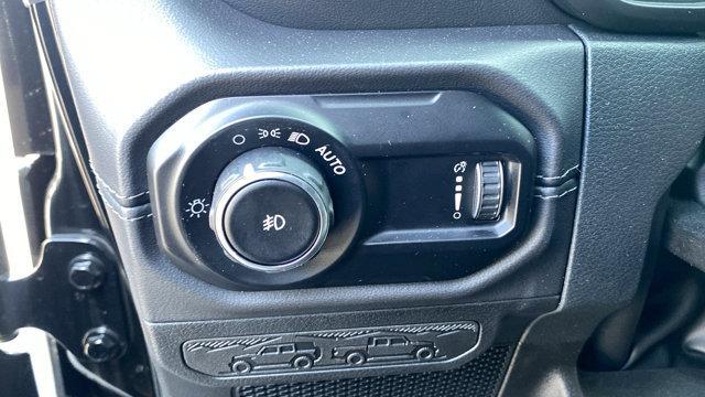 new 2025 Jeep Wrangler car, priced at $53,215