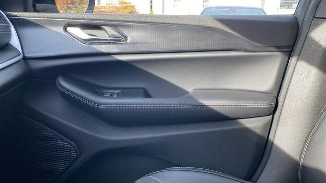 new 2025 Jeep Grand Cherokee car, priced at $47,155