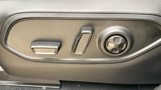 new 2025 Jeep Grand Cherokee car, priced at $47,155