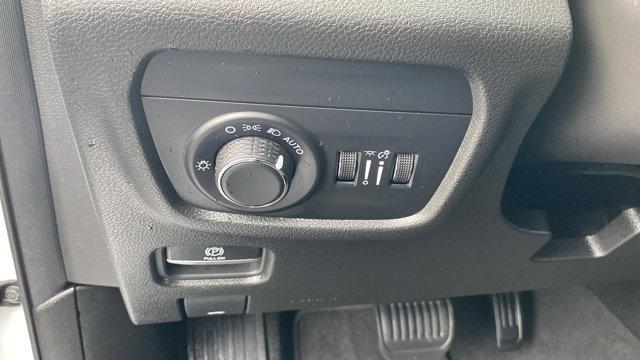 used 2025 Jeep Grand Cherokee L car, priced at $44,289