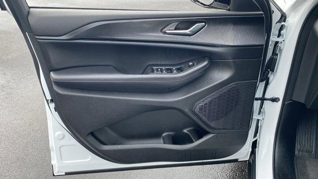 used 2025 Jeep Grand Cherokee L car, priced at $44,289