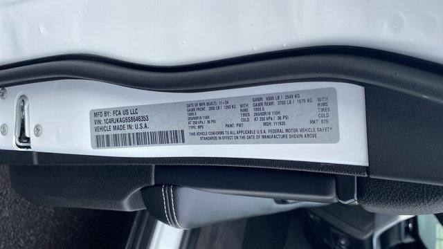 used 2025 Jeep Grand Cherokee L car, priced at $44,289