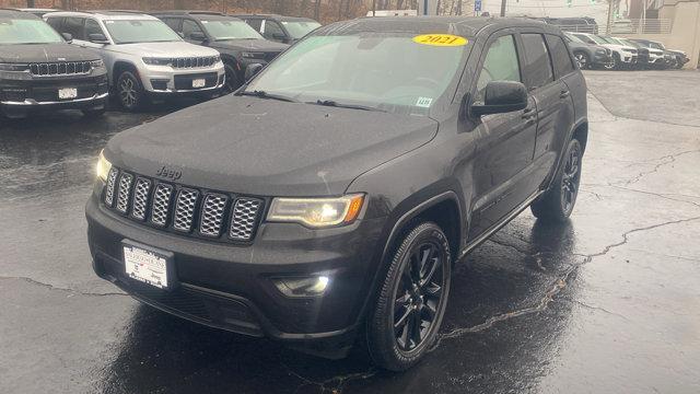 used 2021 Jeep Grand Cherokee car, priced at $28,051