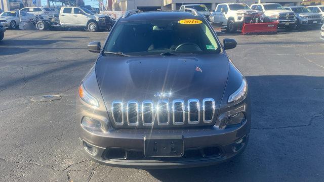 used 2016 Jeep Cherokee car, priced at $17,544