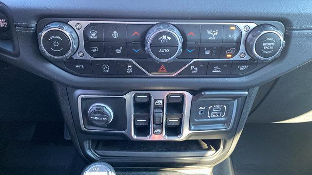 new 2025 Jeep Wrangler car, priced at $52,515