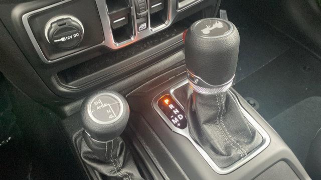 new 2025 Jeep Wrangler car