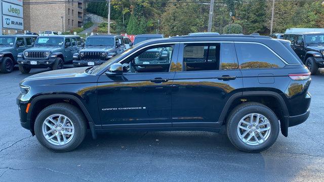 new 2025 Jeep Grand Cherokee car, priced at $40,345