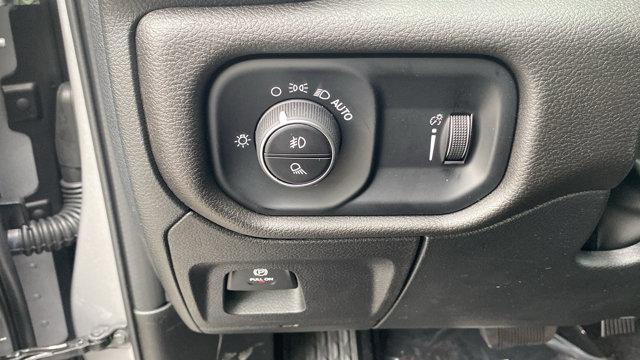 new 2025 Ram 1500 car, priced at $44,974