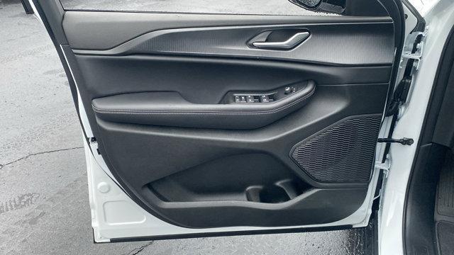 new 2025 Jeep Grand Cherokee L car, priced at $43,835