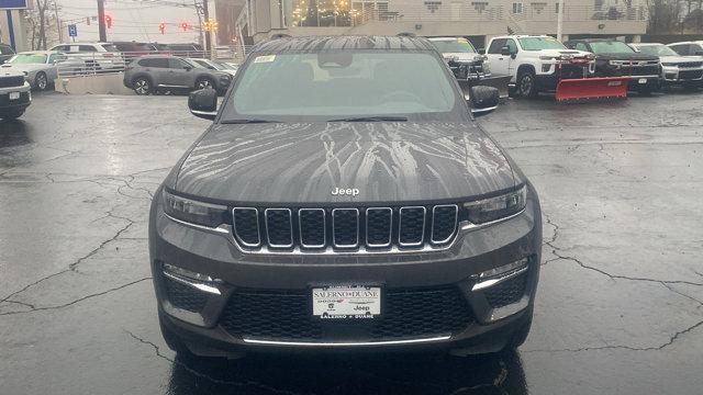 new 2025 Jeep Grand Cherokee car, priced at $45,810