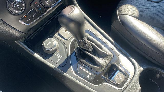 used 2022 Jeep Cherokee car, priced at $25,225