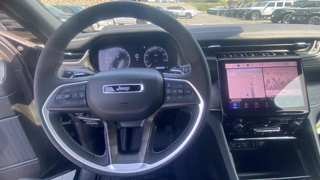 new 2025 Jeep Grand Cherokee car, priced at $47,396