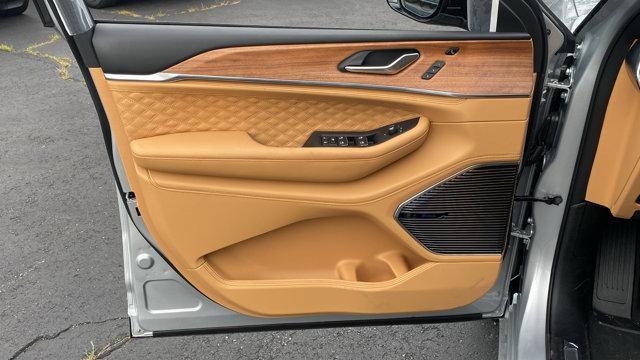 new 2025 Jeep Grand Cherokee L car, priced at $64,481