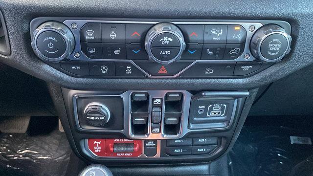 new 2025 Jeep Wrangler car, priced at $57,265
