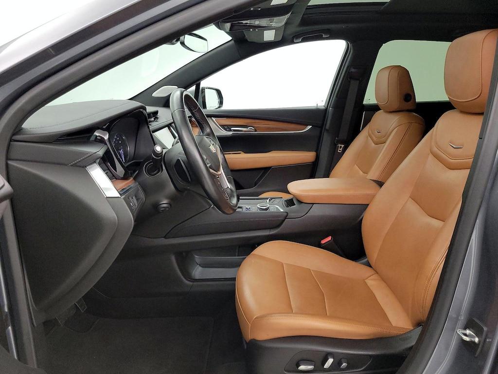 used 2021 Cadillac XT5 car, priced at $32,998