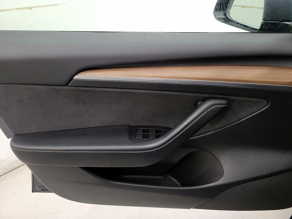 used 2022 Tesla Model 3 car, priced at $25,998