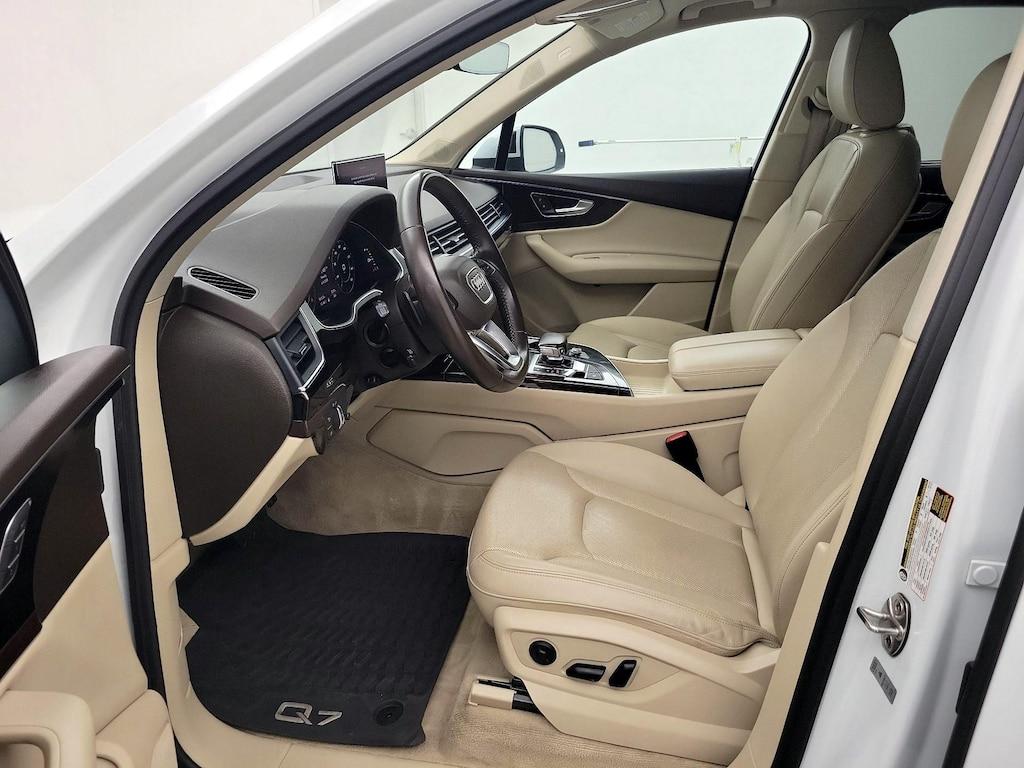 used 2019 Audi Q7 car, priced at $28,998