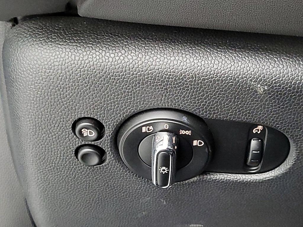 used 2024 MINI Hardtop car, priced at $26,998