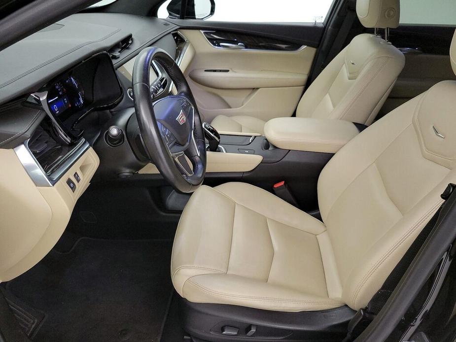 used 2019 Cadillac XT5 car, priced at $24,998