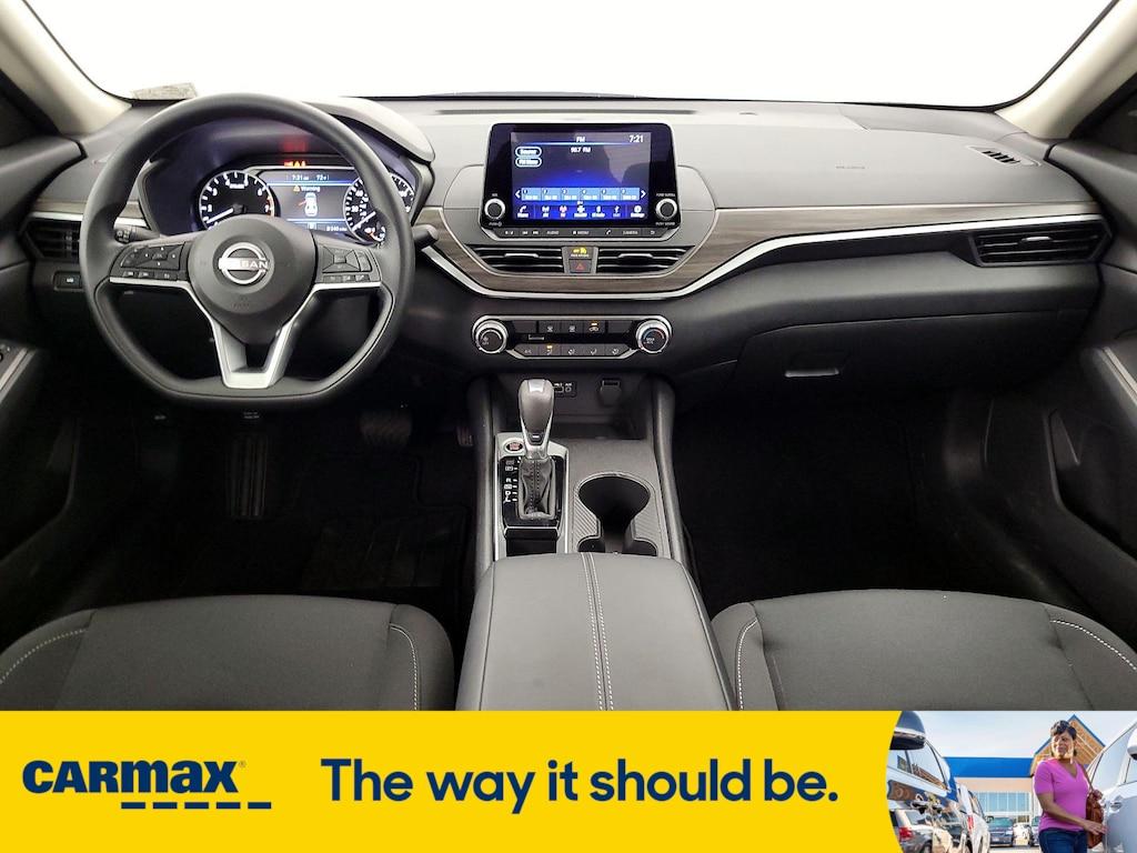 used 2025 Nissan Altima car, priced at $23,998