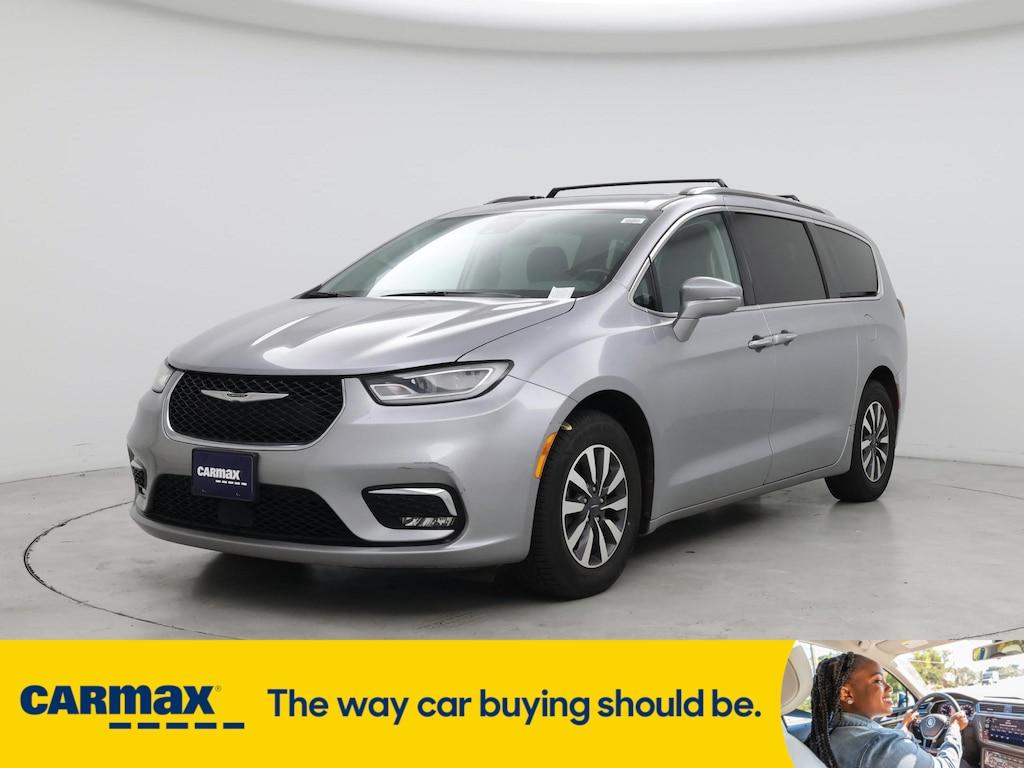 used 2021 Chrysler Pacifica car, priced at $24,998