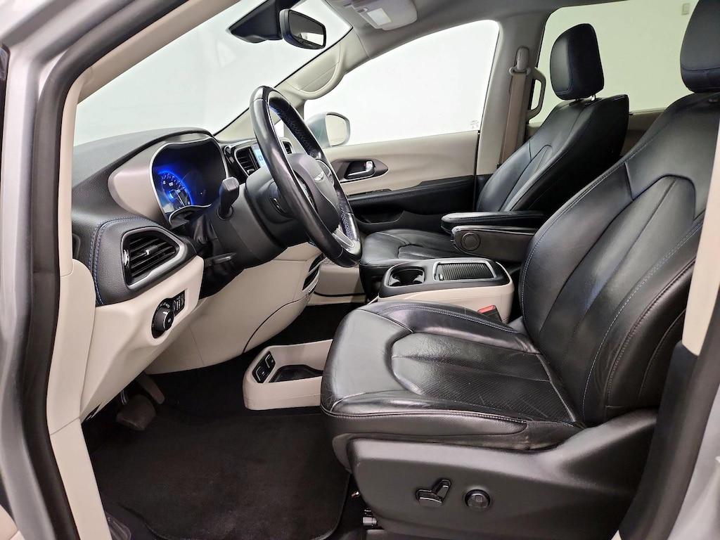 used 2021 Chrysler Pacifica car, priced at $24,998