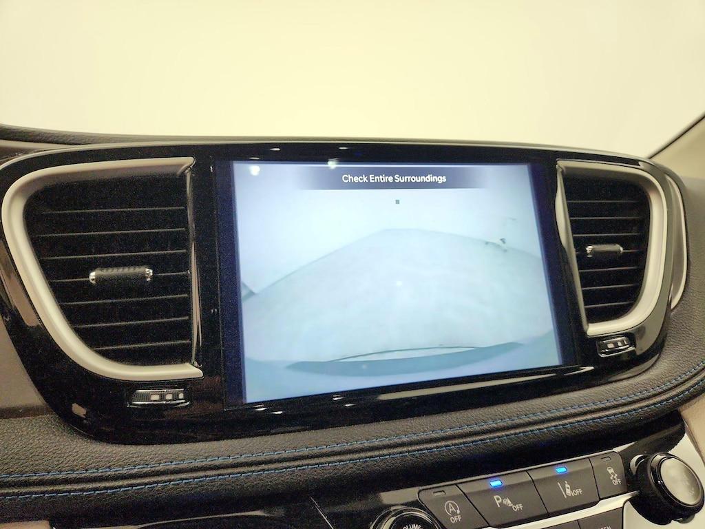used 2021 Chrysler Pacifica car, priced at $24,998