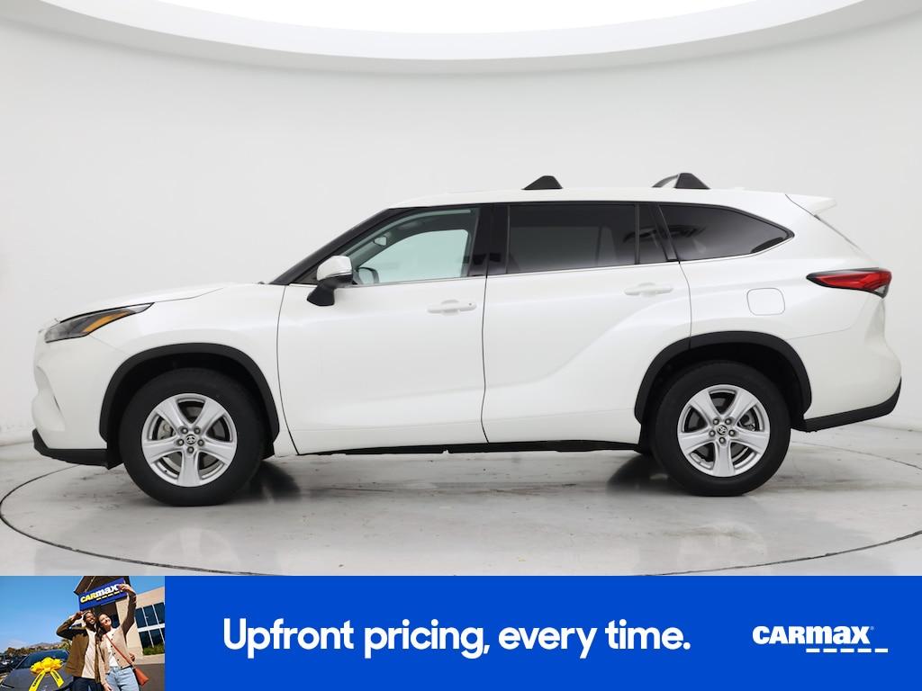 used 2021 Toyota Highlander car, priced at $29,998