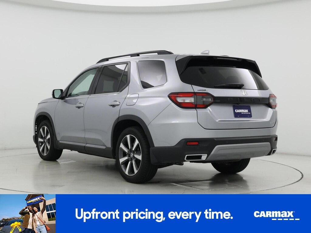 used 2025 Honda Pilot car, priced at $45,998