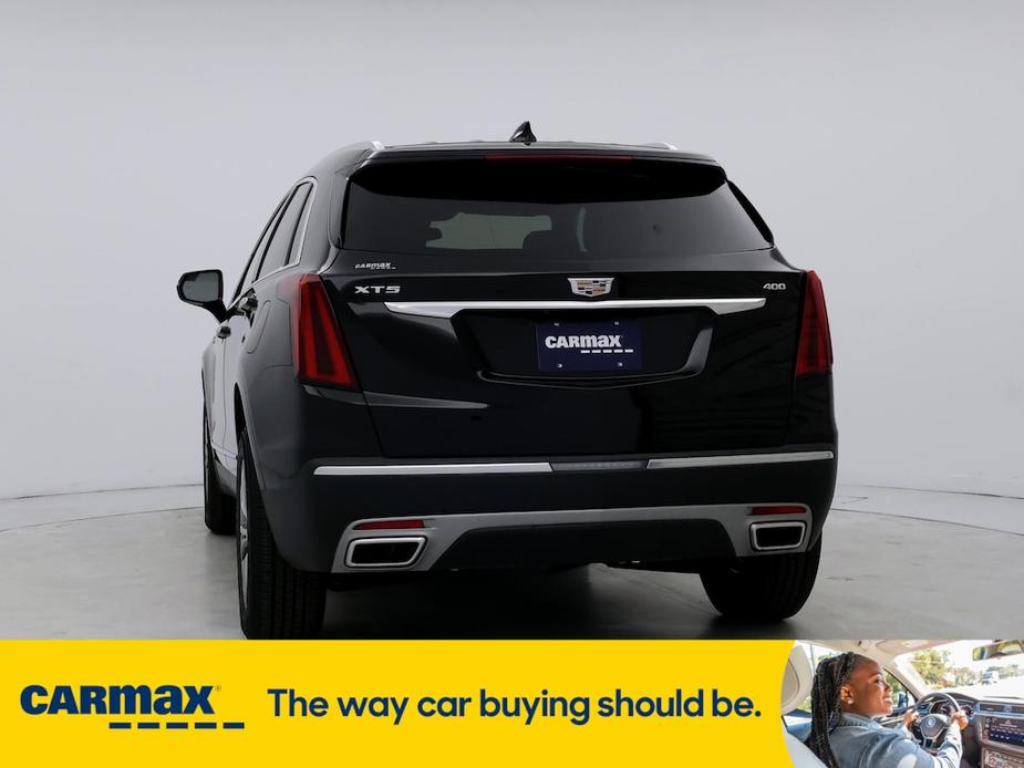 used 2023 Cadillac XT5 car, priced at $35,998