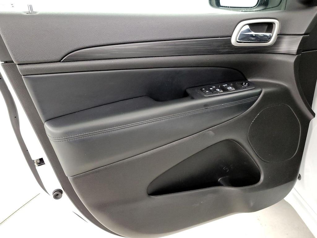 used 2020 Jeep Grand Cherokee car, priced at $27,998