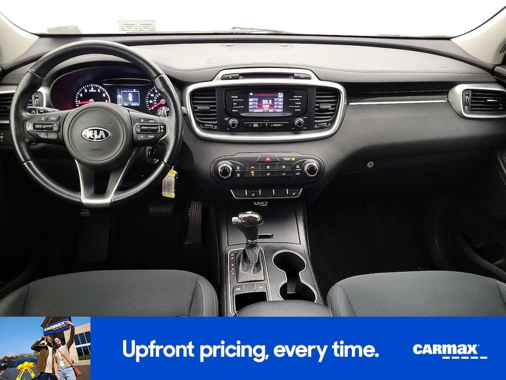 used 2016 Kia Sorento car, priced at $12,998