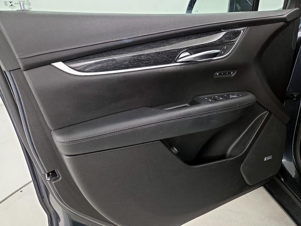 used 2020 Cadillac XT5 car, priced at $20,998