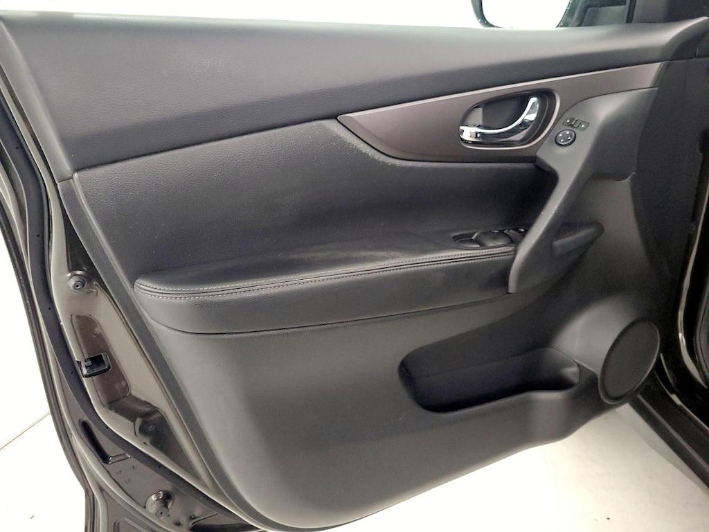 used 2015 Nissan Rogue car, priced at $15,998