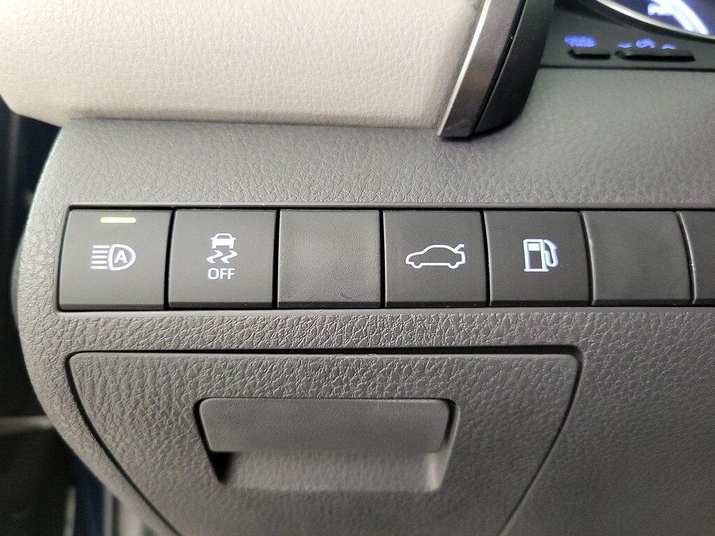 used 2018 Toyota Camry Hybrid car, priced at $21,998