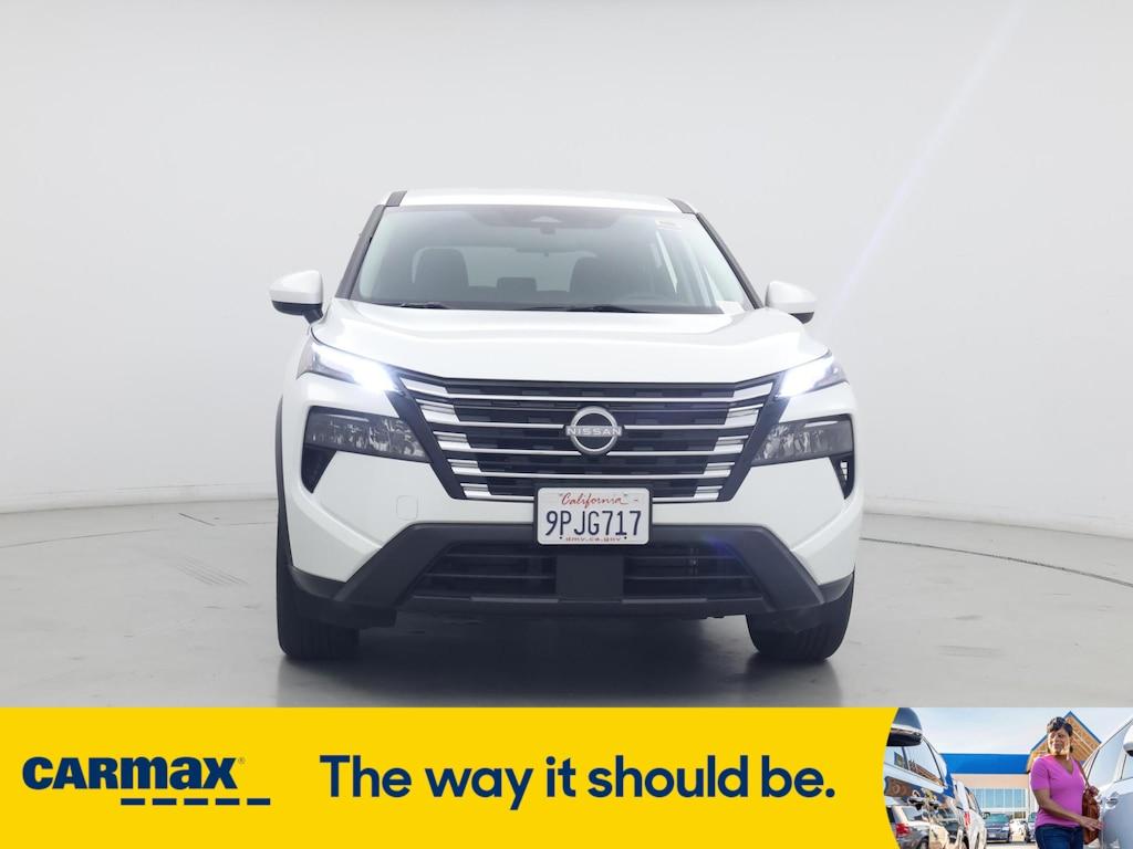 used 2024 Nissan Rogue car, priced at $28,998