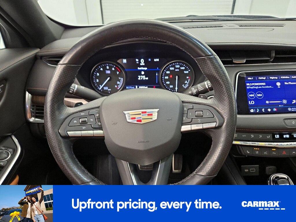 used 2022 Cadillac XT4 car, priced at $31,998