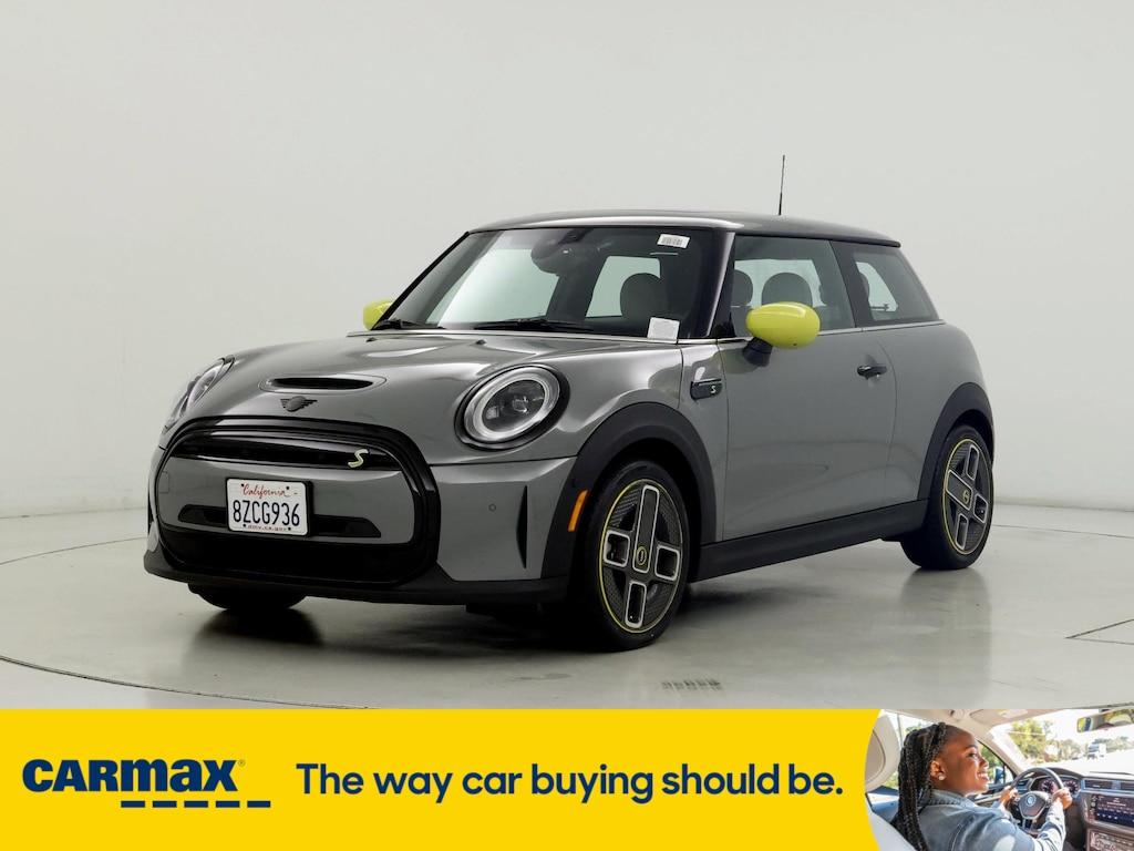 used 2022 MINI SE Hardtop car, priced at $24,998