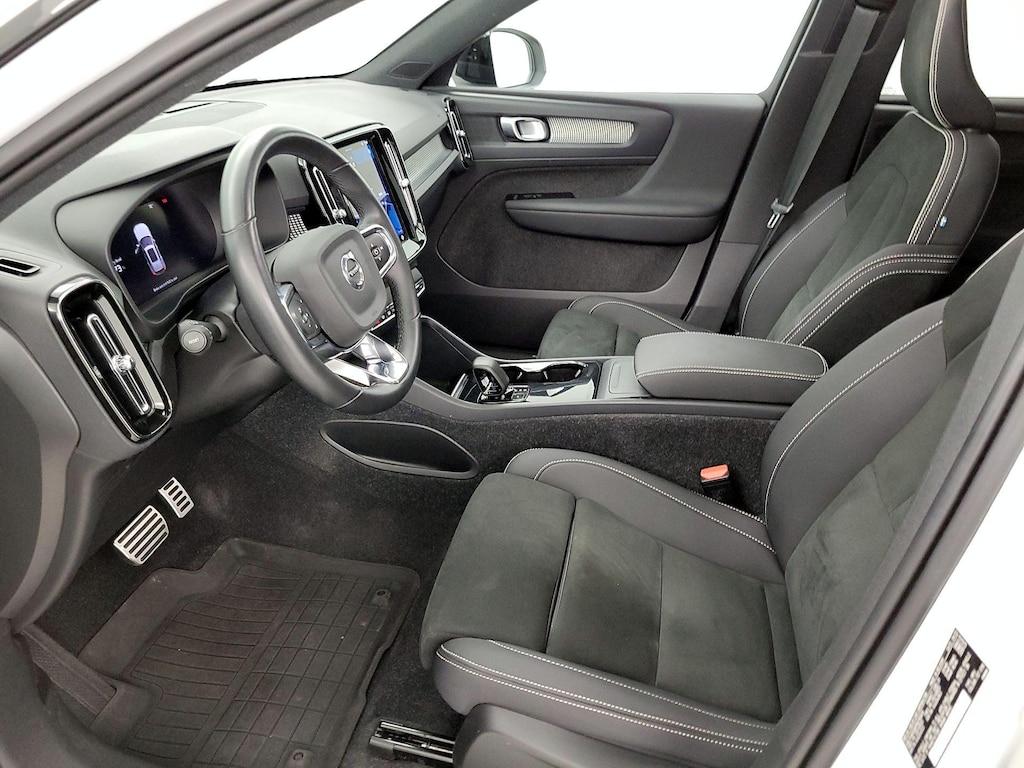 used 2022 Volvo XC40 Recharge Pure Electric car, priced at $28,998