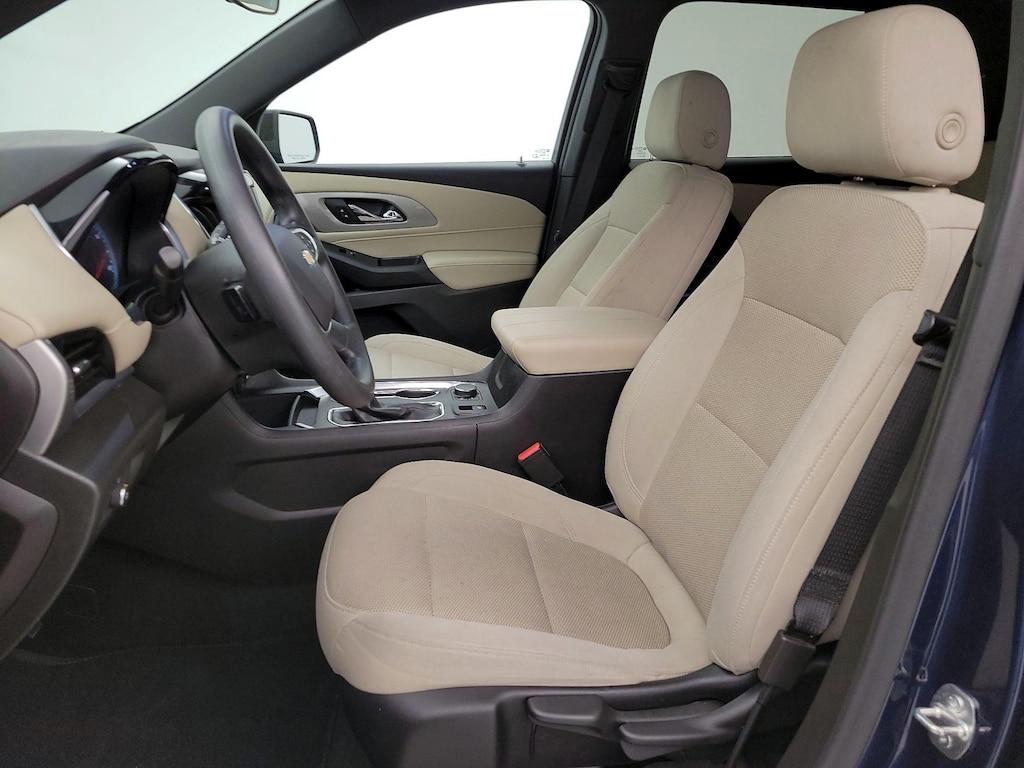 used 2022 Chevrolet Traverse car, priced at $27,998