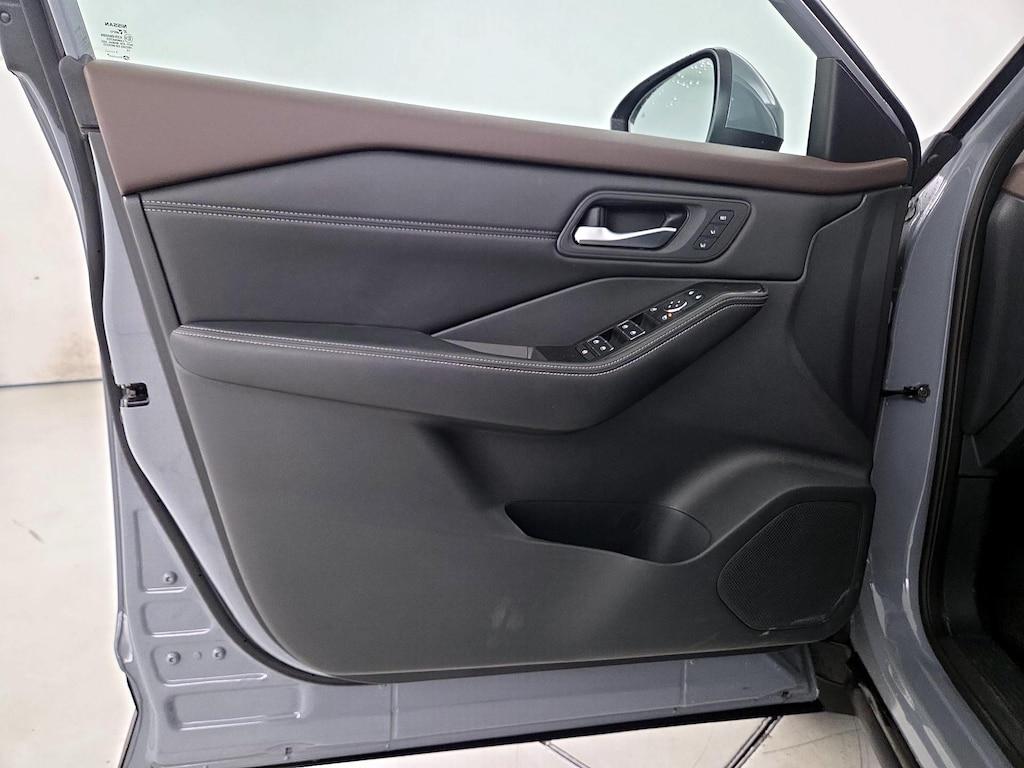 used 2023 Nissan Rogue car, priced at $26,998