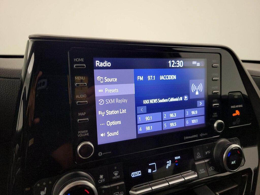 used 2021 Toyota Highlander car, priced at $33,998