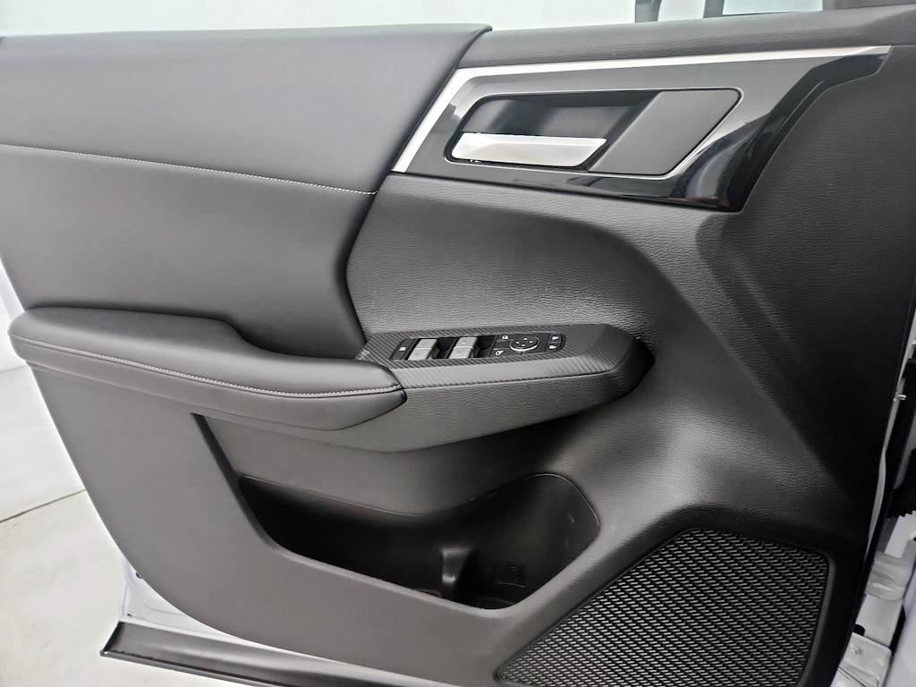 used 2022 Mitsubishi Outlander car, priced at $23,998