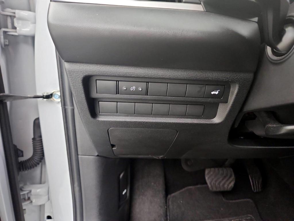 used 2022 Mitsubishi Outlander car, priced at $23,998