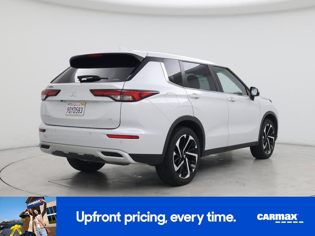 used 2022 Mitsubishi Outlander car, priced at $23,998