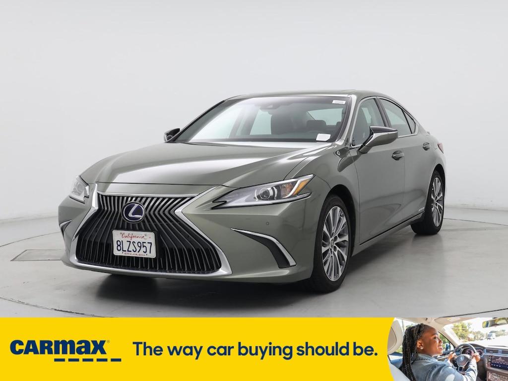 used 2019 Lexus ES 300h car, priced at $31,998