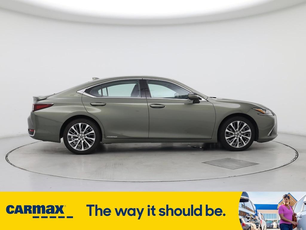 used 2019 Lexus ES 300h car, priced at $31,998